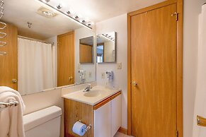 Seven Springs Stoneridge 3 Bedroom Deluxe Condo, Pet Friendly! by RedA