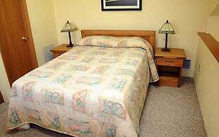 Seven Springs 1 BR+Loft Condo, Pet Friendly! by RedAwning - Save 10% o