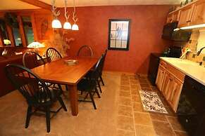 Seven Springs Stoneridge 3 Bedroom Standard Condo, Single Level! by Re