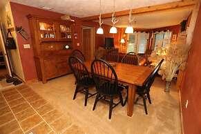 Seven Springs Stoneridge 3 Bedroom Standard Condo, Single Level! by Re