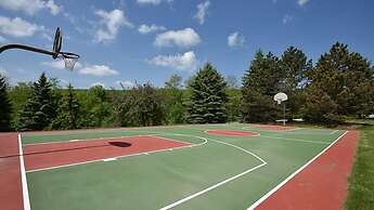 Seven Springs Woodridge 3 Bedroom Premium Condo, Private deck with woo