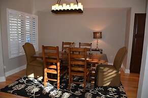 Seven Springs Woodridge 3 Bedroom Premium Condo, Private deck with woo