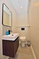 Charming 4-bed House in Winchester,free Parking