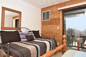 Seven Springs Stoneridge 4 Bedroom Standard Condo, Ski-in/out, Pet Fri