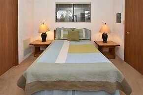 Seven Springs Stoneridge 3 BR + Loft Standard Condo, Pet Friendly! by 