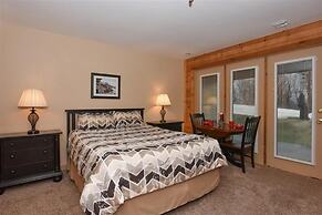 Seven Springs Stoneridge 3 Bedroom Standard Condo with Ski-In/Out, Mou