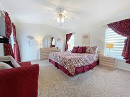 Greatest Grove 4 Bedroom Home by RedAwning