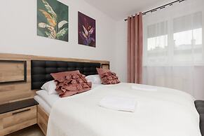 Bemowo Family Apartment by Renters