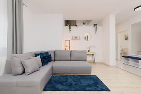 Bemowo Family Apartment by Renters