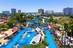 Renovated Home Near Beach and Shopping