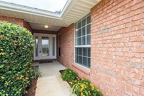 Renovated Home Near Beach and Shopping