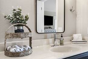 Farmhouse at the Foothills - Perfect Escape