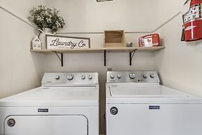 Farmhouse at the Foothills - Perfect Escape