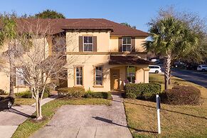 Mickey Mouse Cluff House