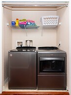 Mickey Mouse Cluff House