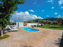 OLD OLIVE TREE COTTAGE