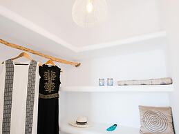 Villa Flo by Anamnesia Collection