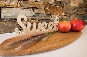 Villa Flo by Anamnesia Collection