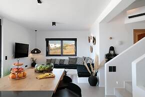 Villa Anamnisis by Anamnesia Collection