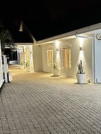 Luxurious 2-bed Villa in Bel Ombre Mahe Seychelles