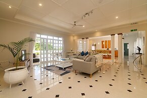 Luxurious 2-bed Villa in Bel Ombre Mahe Seychelles
