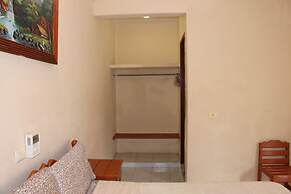 HOTEL ISLA ESMERALDA