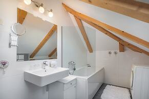 Romantic apartment in the attic
