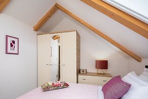 Romantic apartment in the attic