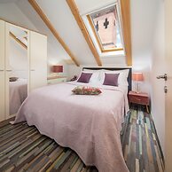 Romantic apartment in the attic