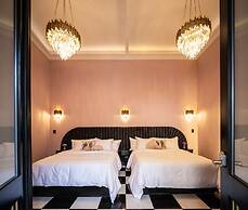 HOLT's Hotel De Mi Independencia