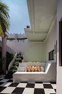 HOLT's Hotel De Mi Independencia