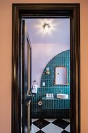 HOLT's Hotel De Mi Independencia