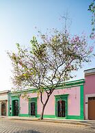 HOLT's Hotel De Mi Independencia