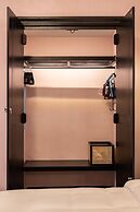 HOLT's Hotel De Mi Independencia