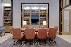 Nice Apt Great Views in Pentagon City