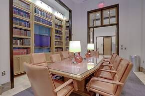 Nice Apt Great Views in Pentagon City