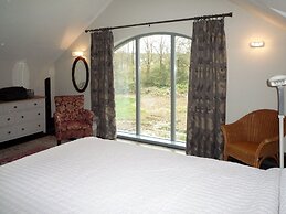 Ballyquirke House