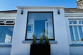 Wavecrest Holiday Cottage