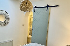 Wavecrest Holiday Cottage