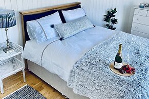 Wavecrest Holiday Cottage