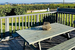 Wavecrest Holiday Cottage