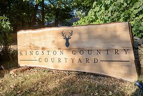 Kingston Country Courtyard