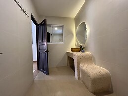 Mi Nhon Em Hotel Muine