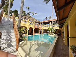 Mi Nhon Em Hotel Muine