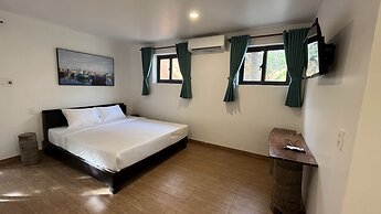 Mi Nhon Em Hotel Muine