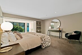 Release Wanaka - Lake Edge