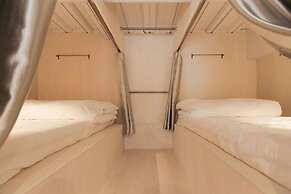 GOLDEN GUEST HOUSE HAKATA - Hostel