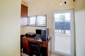 OYO 90683 Teratai Homestay