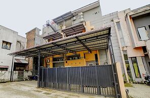 OYO 90683 Teratai Homestay