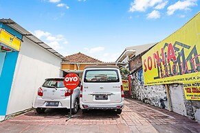 OYO 90799 Griyo Sonia